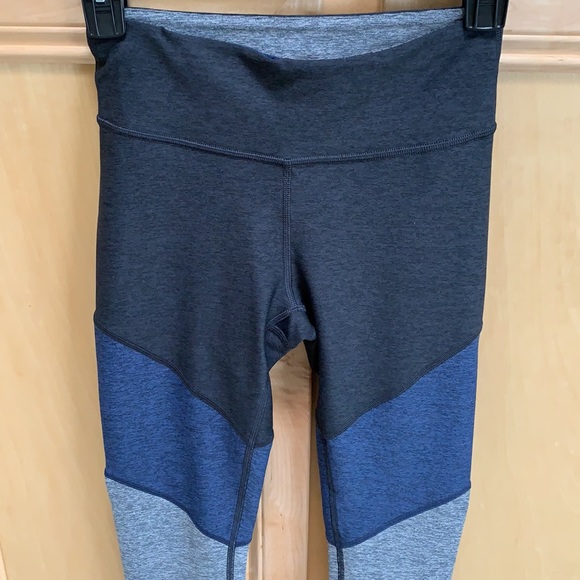 Outdoor Voices 7/8 Springs Leggings - Picture 7 of 12